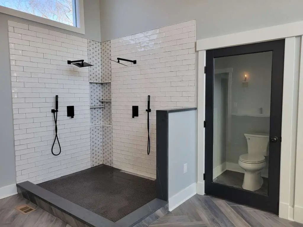 Bathroom cleaning photo by Ceballos Cleaning