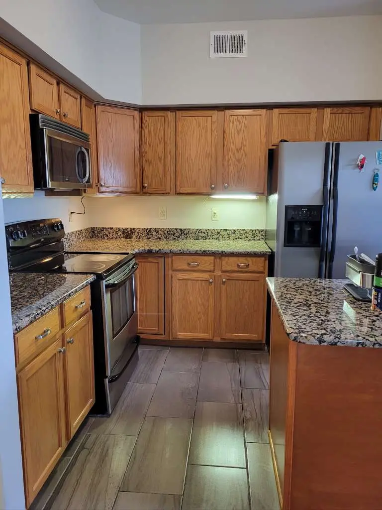 Kitchen cleaning photo by Ceballos Cleaning