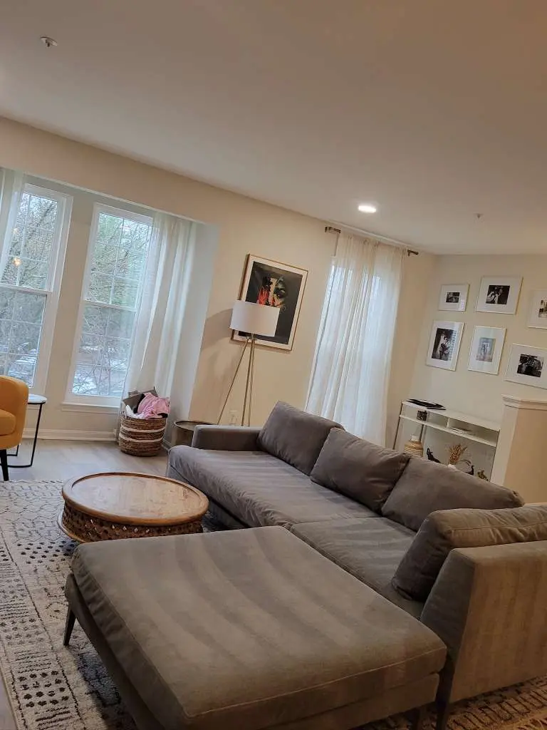 Living Room cleaning photo by Ceballos Cleaning