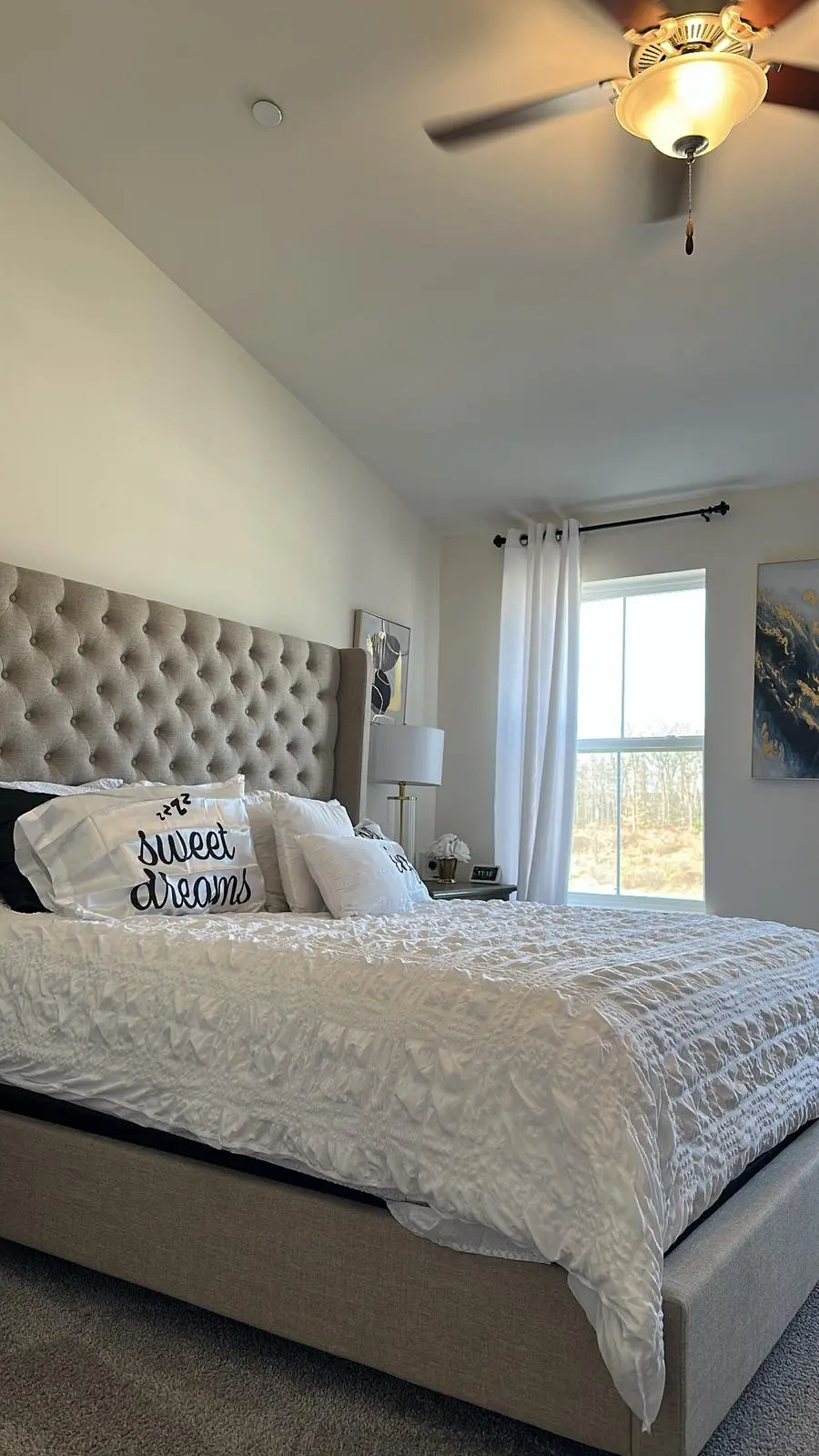 Bedroom cleaning photo by Ceballos Cleaning